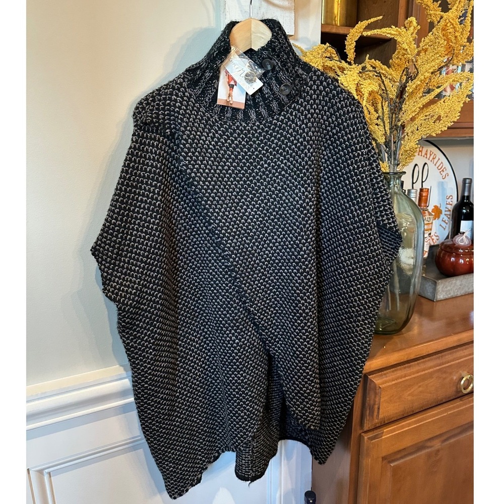 Chunky‎ Turtleneck Poncho Knit Dark Grey Boho Quiet Luxury Minimalist SZ S/M NWT